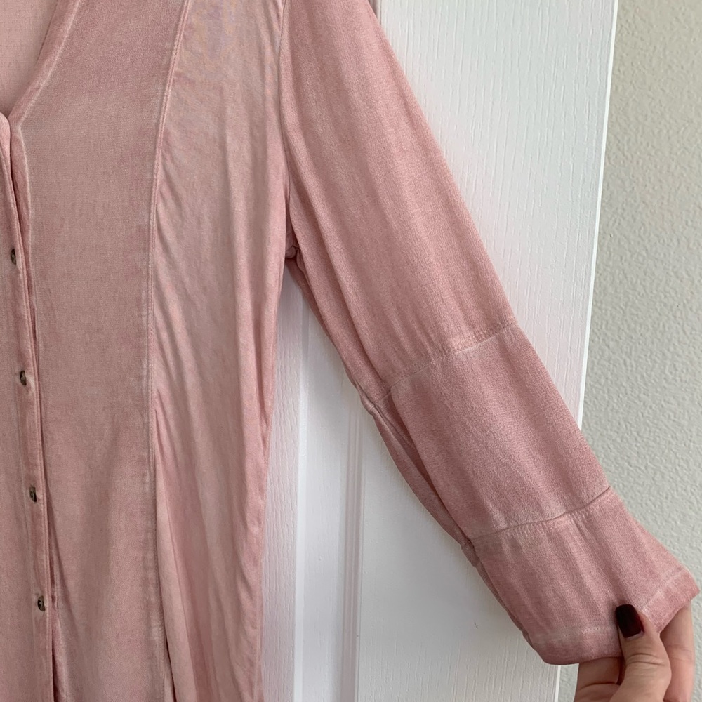 Blush Blouse - Picture 5 of 6
